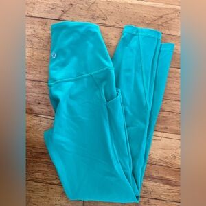 Lulu lemon align pant side pockets 25” size 4